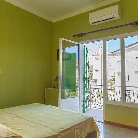 La Della Meridiana * دْيانو مارينا