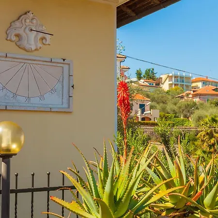 La Della Meridiana Diano Marina