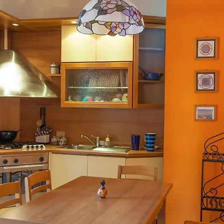 La Della Meridiana Tatil Evi *